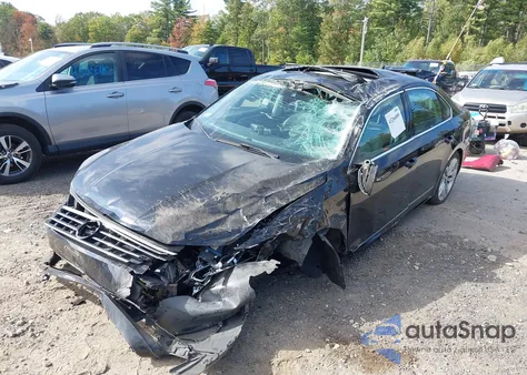 2017 Volkswagen Passat Sel Premium z USA, uszkodzony, nr VIN 1VWCM7A31HC064090